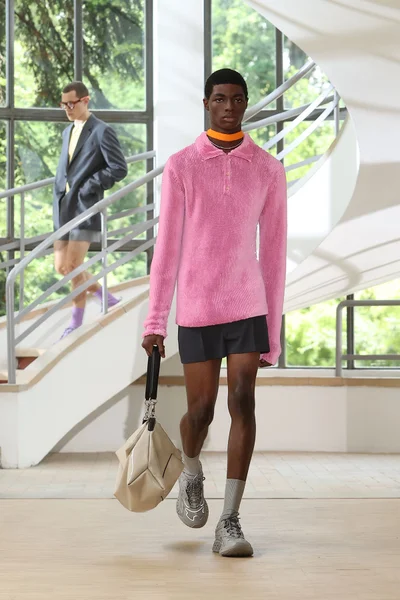 Look 35